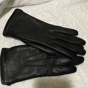 Wilson leather gloves